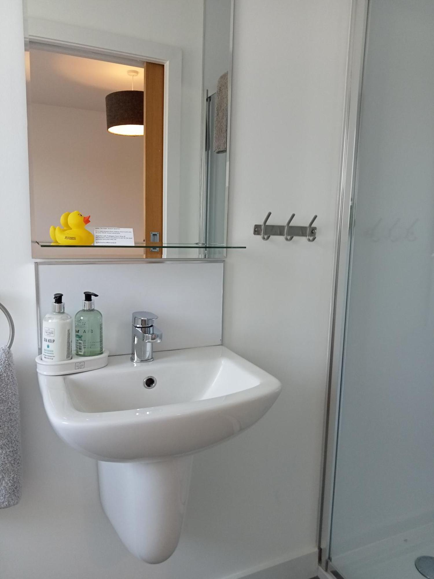 Flotnar Hus - Ensuite Rooms Keiss Ruang foto