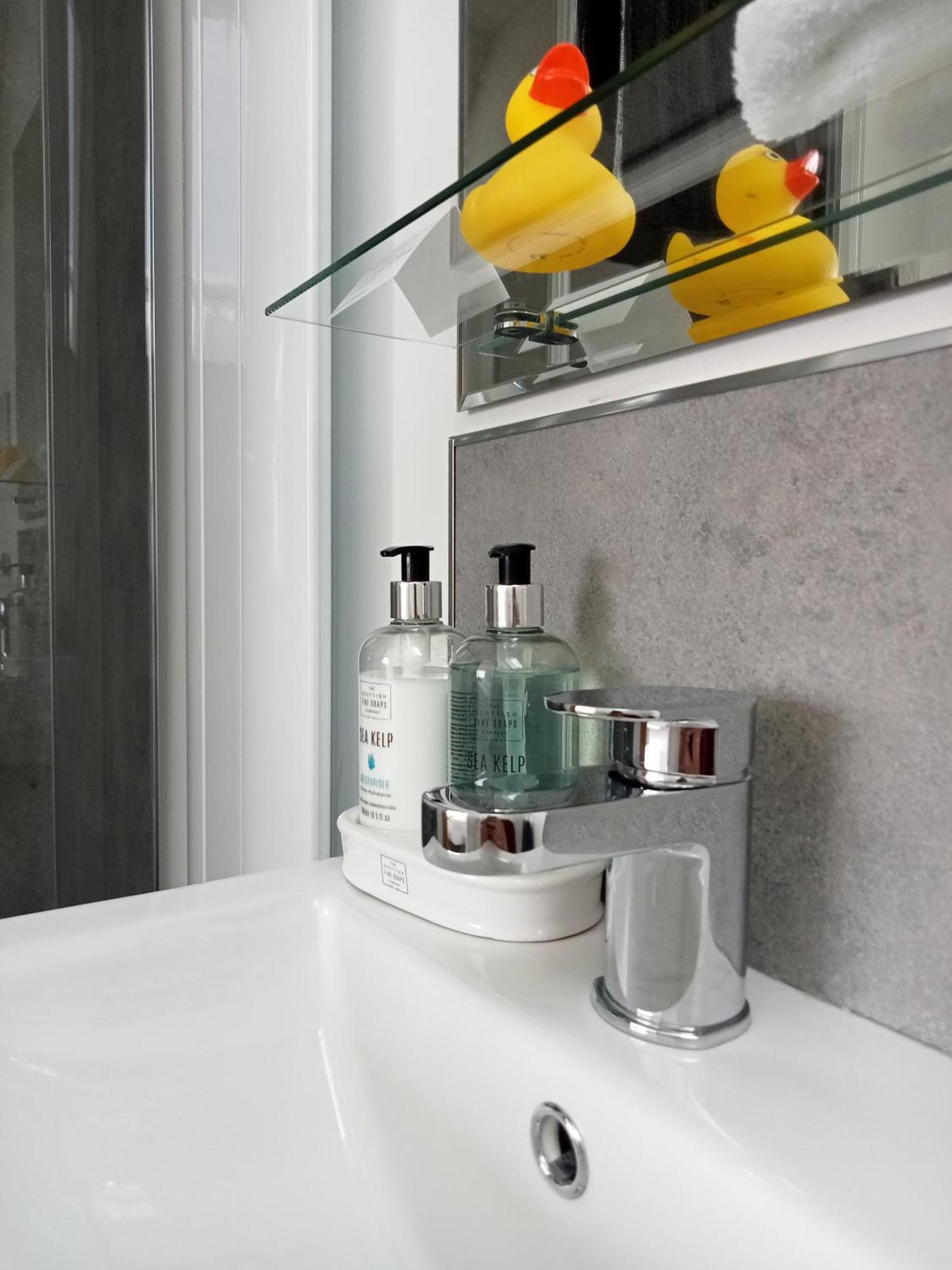 Flotnar Hus - Ensuite Rooms Keiss Ruang foto