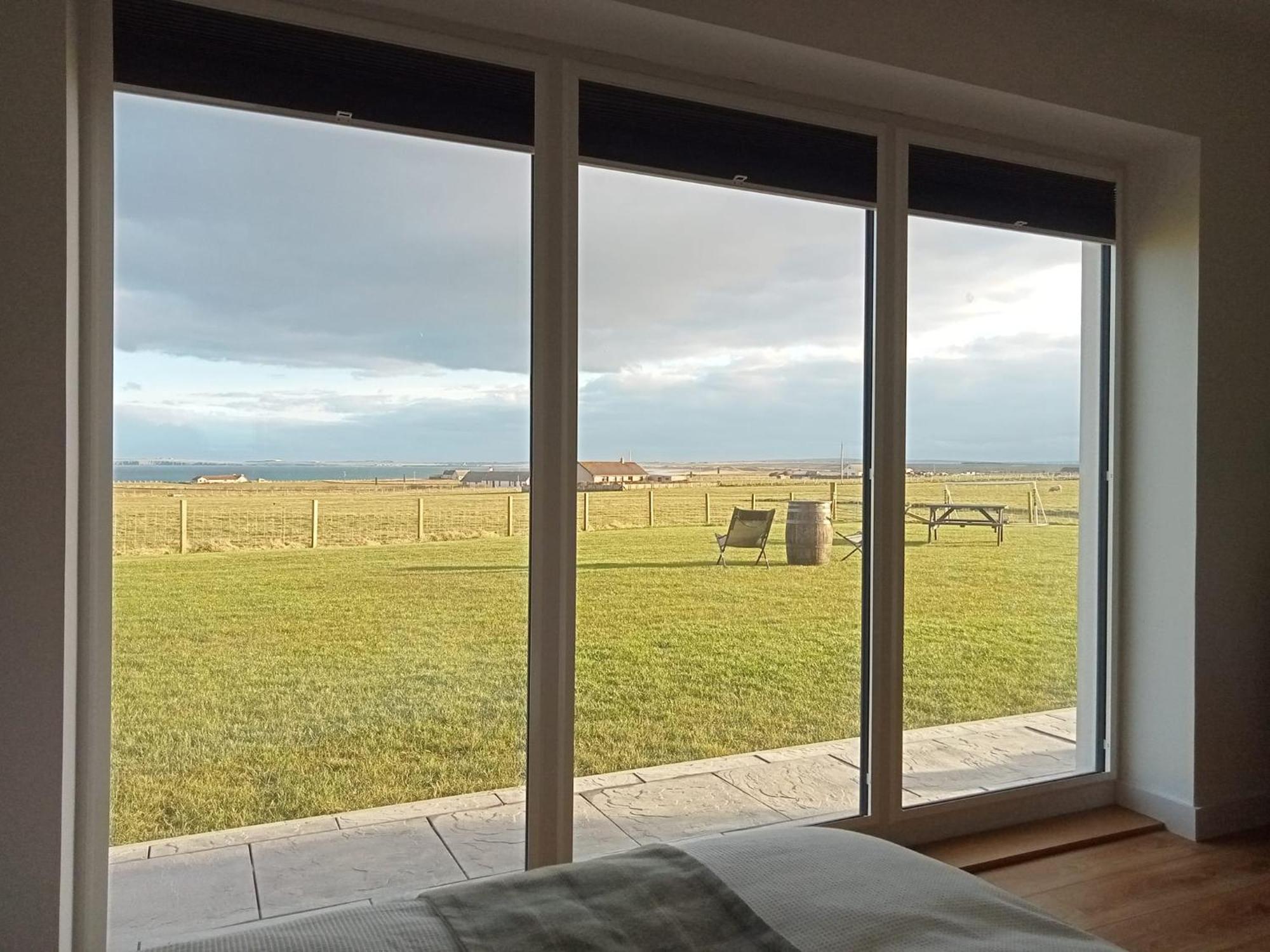 Flotnar Hus - Ensuite Rooms Keiss Bagian luar foto