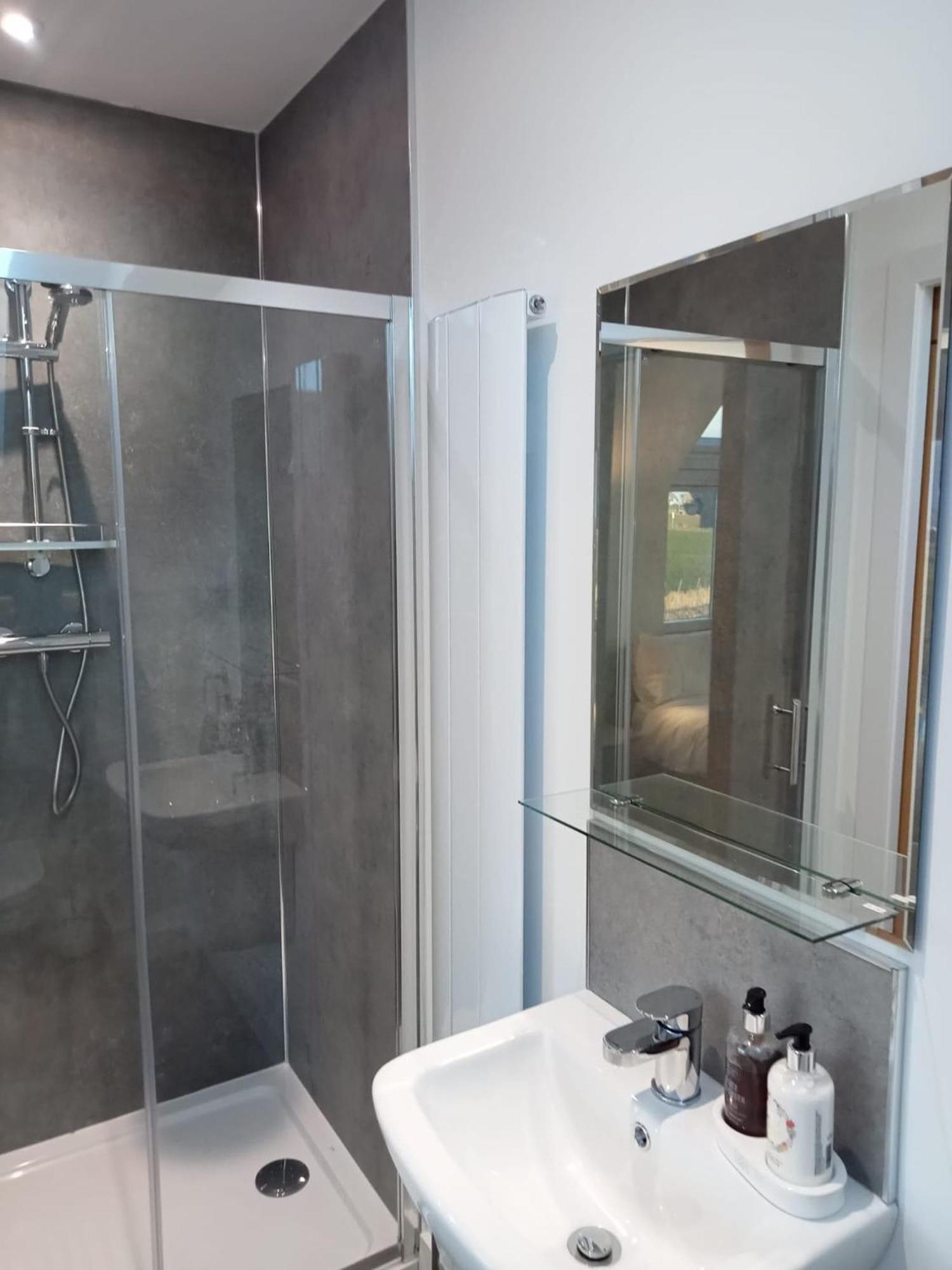 Flotnar Hus - Ensuite Rooms Keiss Ruang foto
